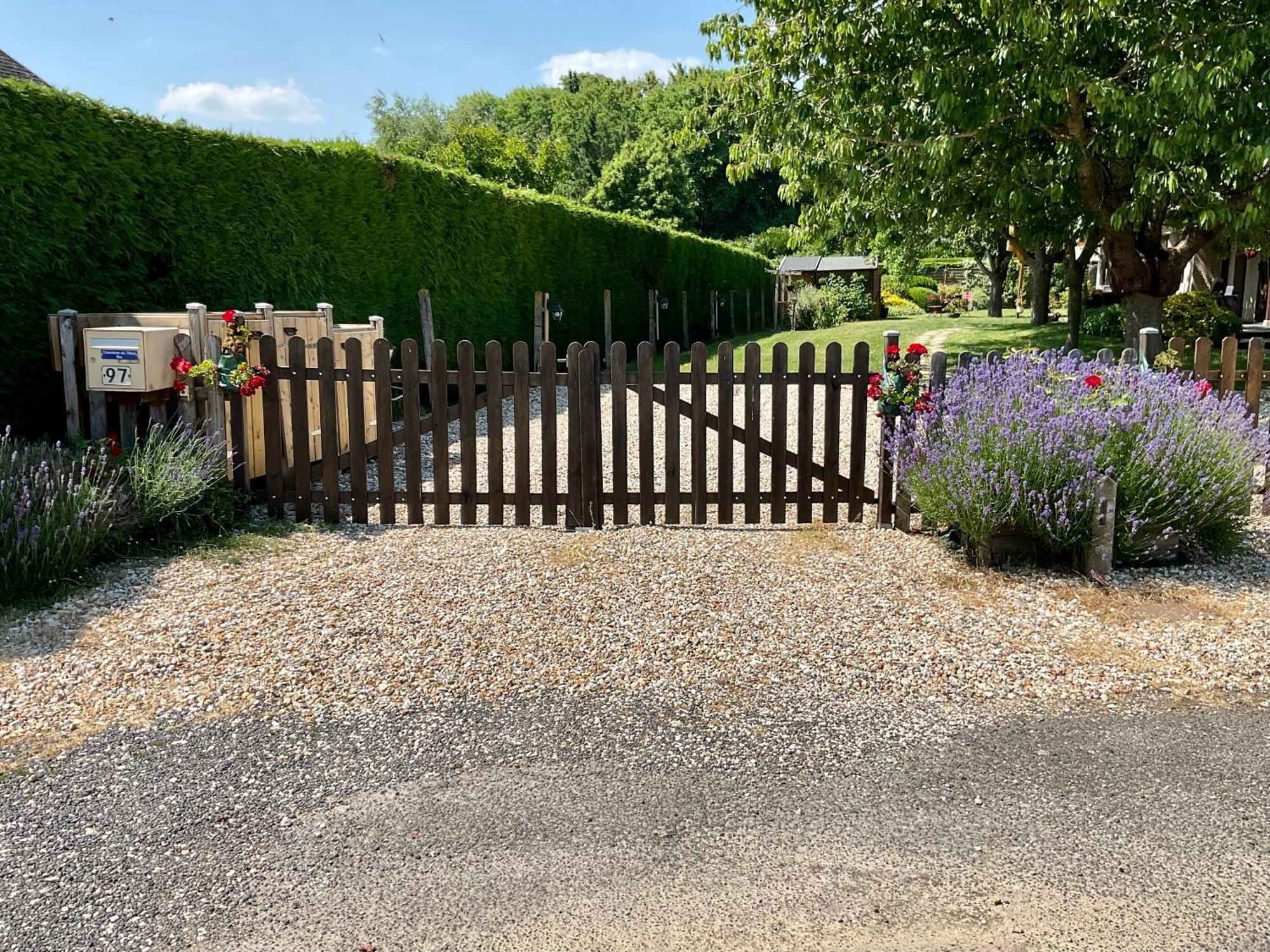 Chambres Tout Confort Du Tilleul Bosc-Benard-Commin Exteriör bild